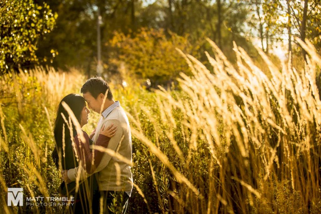 portrait at cherry beach Toronto. A relaxed family photo location